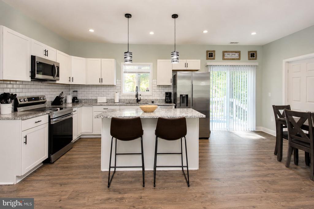 4313 HADAMAR RD, SPOTSYLVANIA, Virginia 22551, 3 Bedrooms Bedrooms, ,2 BathroomsBathrooms,Residential,4313 HADAMAR RD,VASP2042562 MLS # VASP2042562 4313 HADAMAR RD, SPOTSYLVANIA, Virginia 22551, 3 Bedrooms Bedrooms, ,2 BathroomsBathrooms,Residential,4313 HADAMAR RD,VASP2042562 MLS # VASP2042562