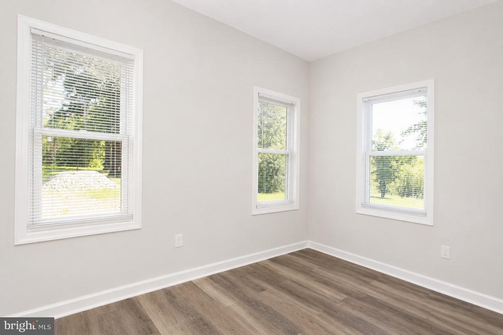 4319 HADAMAR RD, SPOTSYLVANIA, Virginia 22551, 5 Bedrooms Bedrooms, ,3 BathroomsBathrooms,Residential,4319 HADAMAR RD,VASP2042564 MLS # VASP2042564