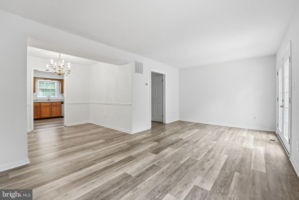 168 FAIRFIELD DRIVE, WARRENTON, Virginia 20186, 3 Bedrooms Bedrooms, ,2 BathroomsBathrooms,Residential,168 FAIRFIELD DRIVE,VAFQ2022360 MLS # VAFQ2022360