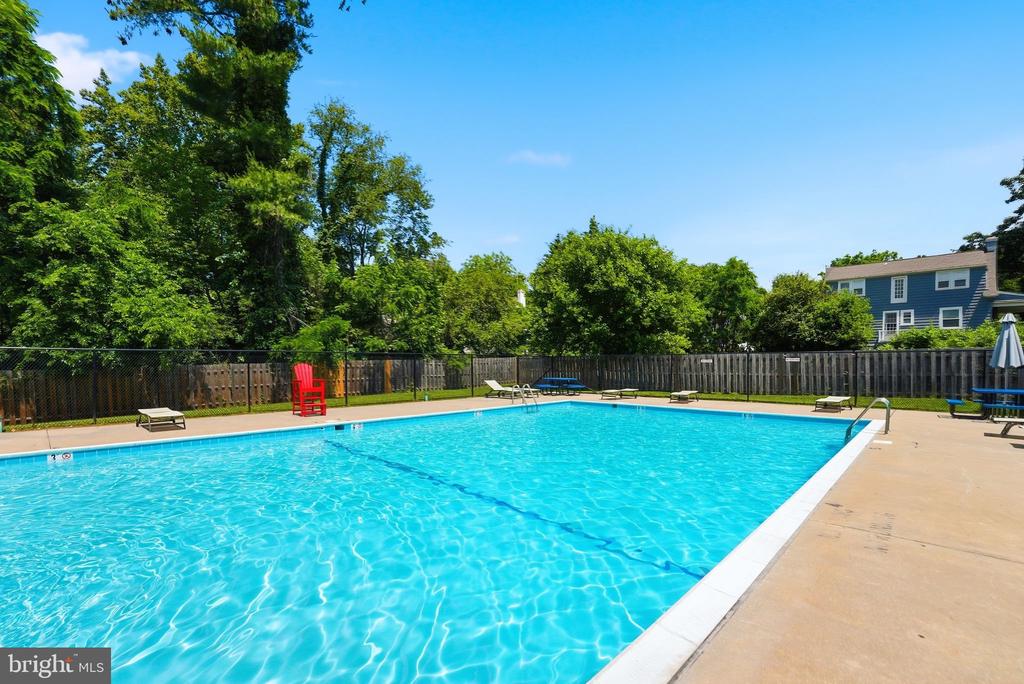 168 FAIRFIELD DRIVE, WARRENTON, Virginia 20186, 3 Bedrooms Bedrooms, ,2 BathroomsBathrooms,Residential,168 FAIRFIELD DRIVE,VAFQ2022360 MLS # VAFQ2022360