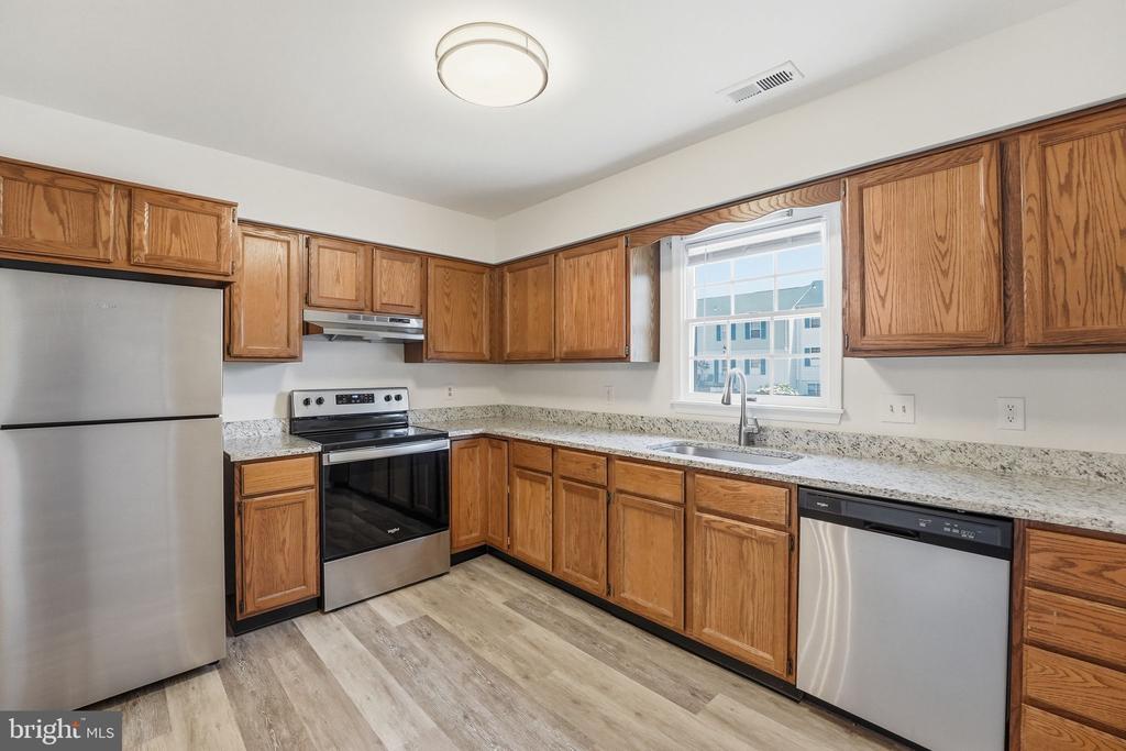 168 FAIRFIELD DRIVE, WARRENTON, Virginia 20186, 3 Bedrooms Bedrooms, ,2 BathroomsBathrooms,Residential,168 FAIRFIELD DRIVE,VAFQ2022360 MLS # VAFQ2022360