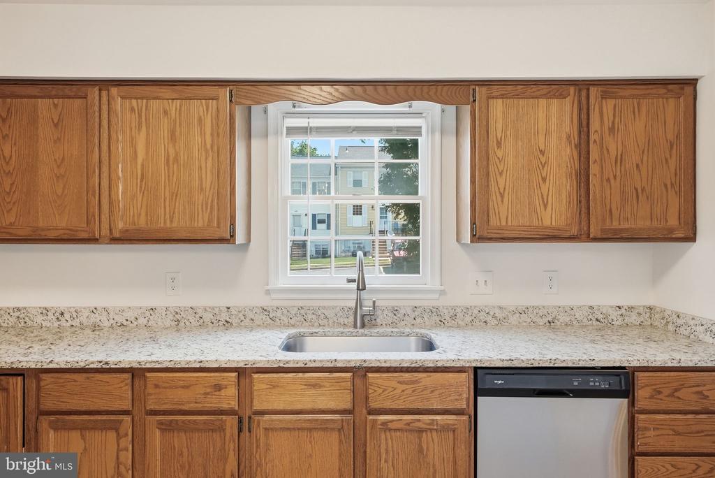 168 FAIRFIELD DRIVE, WARRENTON, Virginia 20186, 3 Bedrooms Bedrooms, ,2 BathroomsBathrooms,Residential,168 FAIRFIELD DRIVE,VAFQ2022360 MLS # VAFQ2022360