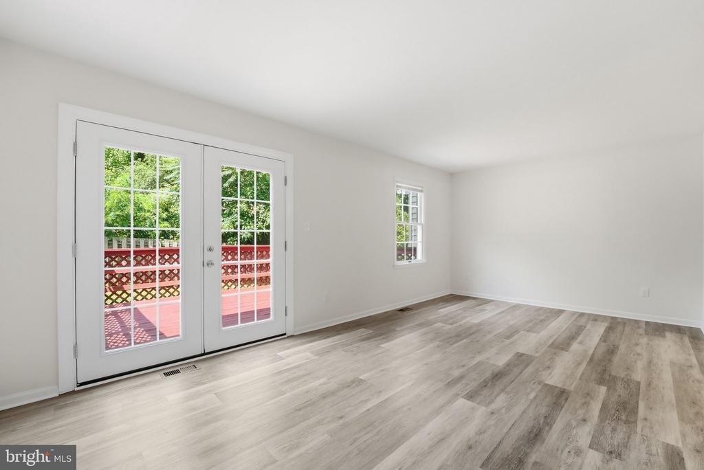 168 FAIRFIELD DRIVE, WARRENTON, Virginia 20186, 3 Bedrooms Bedrooms, ,2 BathroomsBathrooms,Residential,168 FAIRFIELD DRIVE,VAFQ2022360 MLS # VAFQ2022360