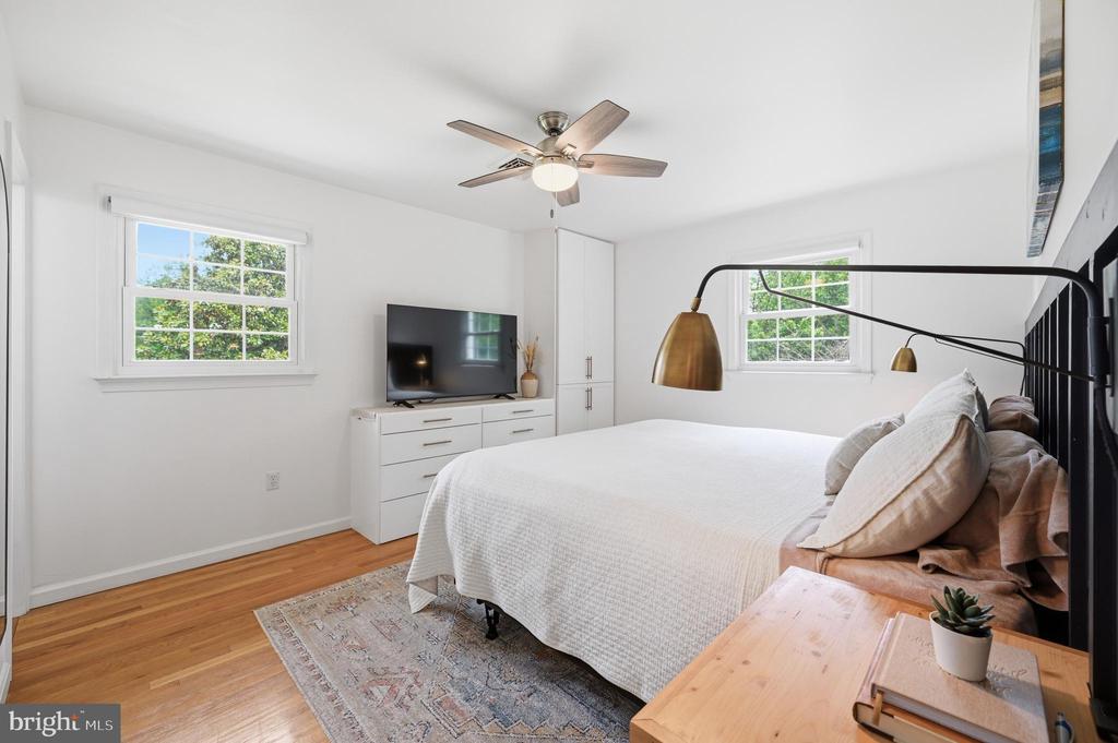 7473 KENNEDY RD, NOKESVILLE, Virginia 20181, 5 Bedrooms Bedrooms, ,3 BathroomsBathrooms,Residential,7473 KENNEDY RD,VAFQ2022396 MLS # VAFQ2022396 7473 KENNEDY RD, NOKESVILLE, Virginia 20181, 5 Bedrooms Bedrooms, ,3 BathroomsBathrooms,Residential,7473 KENNEDY RD,VAFQ2022396 MLS # VAFQ2022396