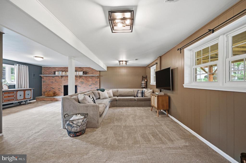 7473 KENNEDY RD, NOKESVILLE, Virginia 20181, 5 Bedrooms Bedrooms, ,3 BathroomsBathrooms,Residential,7473 KENNEDY RD,VAFQ2022396 MLS # VAFQ2022396 7473 KENNEDY RD, NOKESVILLE, Virginia 20181, 5 Bedrooms Bedrooms, ,3 BathroomsBathrooms,Residential,7473 KENNEDY RD,VAFQ2022396 MLS # VAFQ2022396
