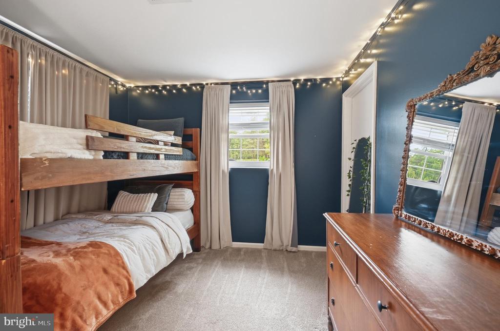 7473 KENNEDY RD, NOKESVILLE, Virginia 20181, 5 Bedrooms Bedrooms, ,3 BathroomsBathrooms,Residential,7473 KENNEDY RD,VAFQ2022396 MLS # VAFQ2022396 7473 KENNEDY RD, NOKESVILLE, Virginia 20181, 5 Bedrooms Bedrooms, ,3 BathroomsBathrooms,Residential,7473 KENNEDY RD,VAFQ2022396 MLS # VAFQ2022396