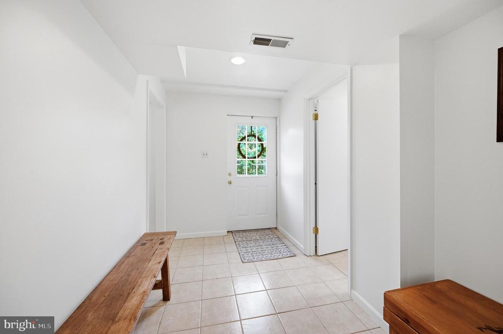 7473 KENNEDY RD, NOKESVILLE, Virginia 20181, 5 Bedrooms Bedrooms, ,3 BathroomsBathrooms,Residential,7473 KENNEDY RD,VAFQ2022396 MLS # VAFQ2022396 7473 KENNEDY RD, NOKESVILLE, Virginia 20181, 5 Bedrooms Bedrooms, ,3 BathroomsBathrooms,Residential,7473 KENNEDY RD,VAFQ2022396 MLS # VAFQ2022396