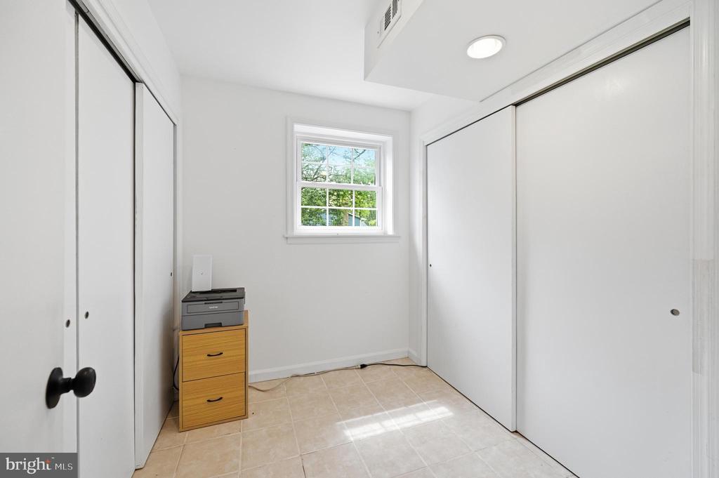 7473 KENNEDY RD, NOKESVILLE, Virginia 20181, 5 Bedrooms Bedrooms, ,3 BathroomsBathrooms,Residential,7473 KENNEDY RD,VAFQ2022396 MLS # VAFQ2022396 7473 KENNEDY RD, NOKESVILLE, Virginia 20181, 5 Bedrooms Bedrooms, ,3 BathroomsBathrooms,Residential,7473 KENNEDY RD,VAFQ2022396 MLS # VAFQ2022396