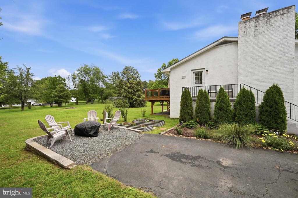 7473 KENNEDY RD, NOKESVILLE, Virginia 20181, 5 Bedrooms Bedrooms, ,3 BathroomsBathrooms,Residential,7473 KENNEDY RD,VAFQ2022396 MLS # VAFQ2022396 7473 KENNEDY RD, NOKESVILLE, Virginia 20181, 5 Bedrooms Bedrooms, ,3 BathroomsBathrooms,Residential,7473 KENNEDY RD,VAFQ2022396 MLS # VAFQ2022396