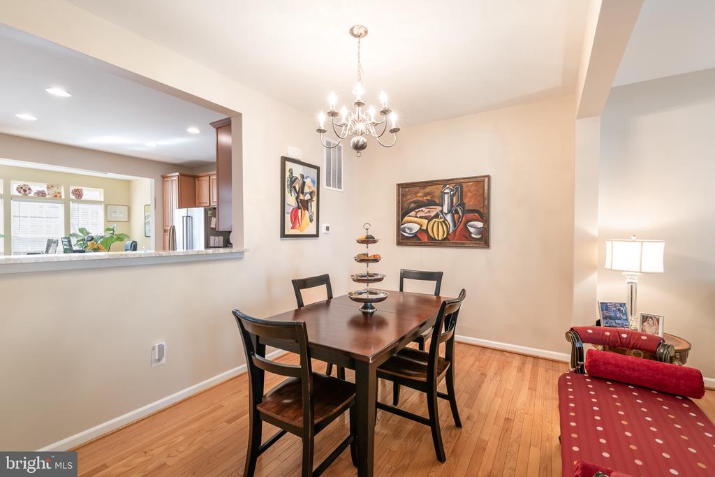 920 BING LN, CHARLOTTESVILLE, Virginia 22903, 3 Bedrooms Bedrooms, ,3 BathroomsBathrooms,Residential,920 BING LN,VACO2000236 MLS # VACO2000236