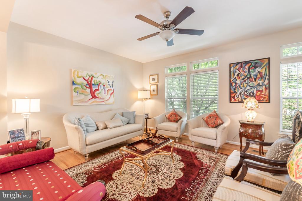 920 BING LN, CHARLOTTESVILLE, Virginia 22903, 3 Bedrooms Bedrooms, ,3 BathroomsBathrooms,Residential,920 BING LN,VACO2000236 MLS # VACO2000236