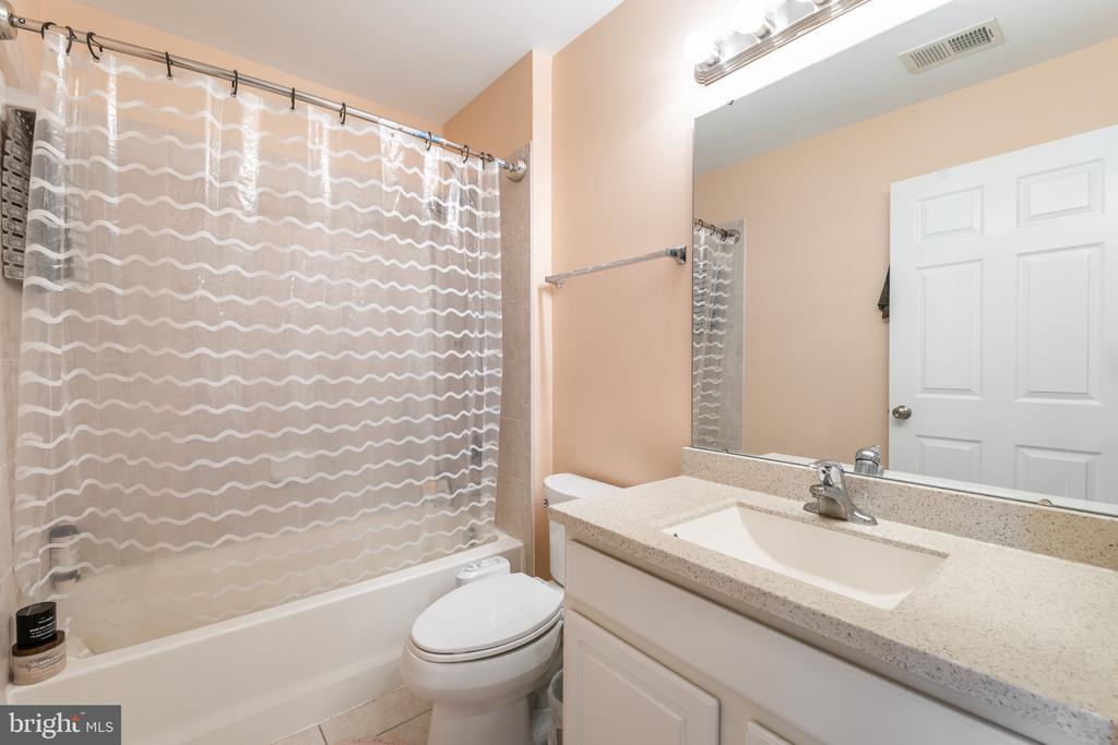 920 BING LN, CHARLOTTESVILLE, Virginia 22903, 3 Bedrooms Bedrooms, ,3 BathroomsBathrooms,Residential,920 BING LN,VACO2000236 MLS # VACO2000236