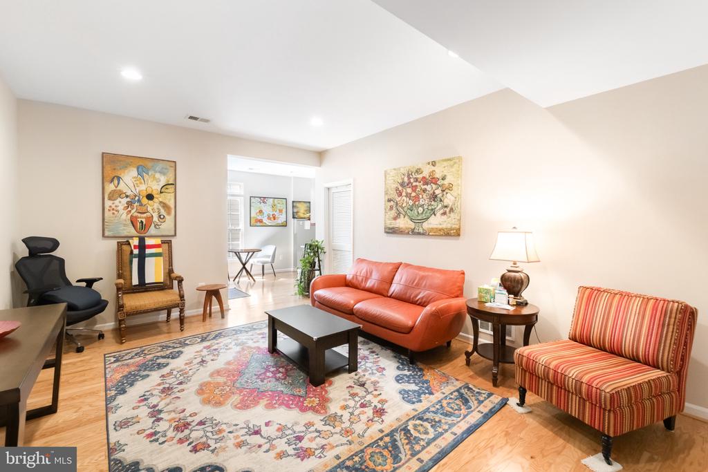 920 BING LN, CHARLOTTESVILLE, Virginia 22903, 3 Bedrooms Bedrooms, ,3 BathroomsBathrooms,Residential,920 BING LN,VACO2000236 MLS # VACO2000236