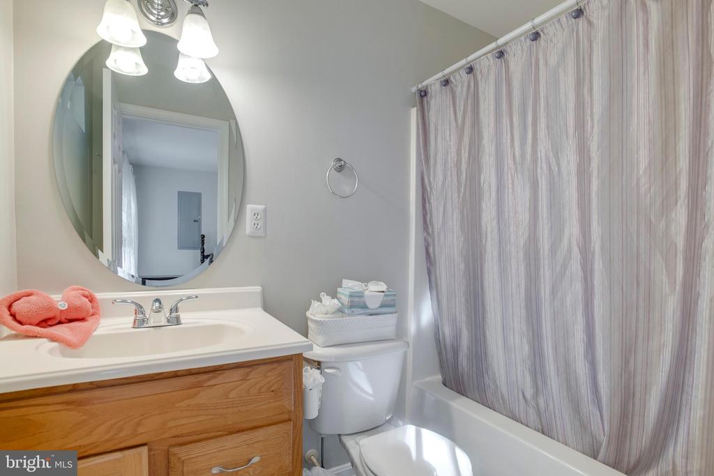 35508 WILDERNESS SHORES WAY, LOCUST GROVE, Virginia 22508, 3 Bedrooms Bedrooms, ,2 BathroomsBathrooms,Residential,35508 WILDERNESS SHORES WAY,VAOR2014382 MLS # VAOR2014382 35508 WILDERNESS SHORES WAY, LOCUST GROVE, Virginia 22508, 3 Bedrooms Bedrooms, ,2 BathroomsBathrooms,Residential,35508 WILDERNESS SHORES WAY,VAOR2014382 MLS # VAOR2014382