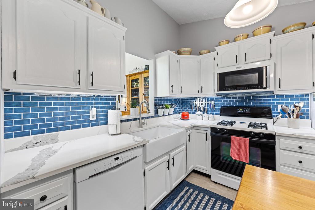 14776 PORTERFIELD DR, ORANGE, Virginia 22960, 3 Bedrooms Bedrooms, ,2 BathroomsBathrooms,Residential,14776 PORTERFIELD DR,VAOR2014392 MLS # VAOR2014392 14776 PORTERFIELD DR, ORANGE, Virginia 22960, 3 Bedrooms Bedrooms, ,2 BathroomsBathrooms,Residential,14776 PORTERFIELD DR,VAOR2014392 MLS # VAOR2014392