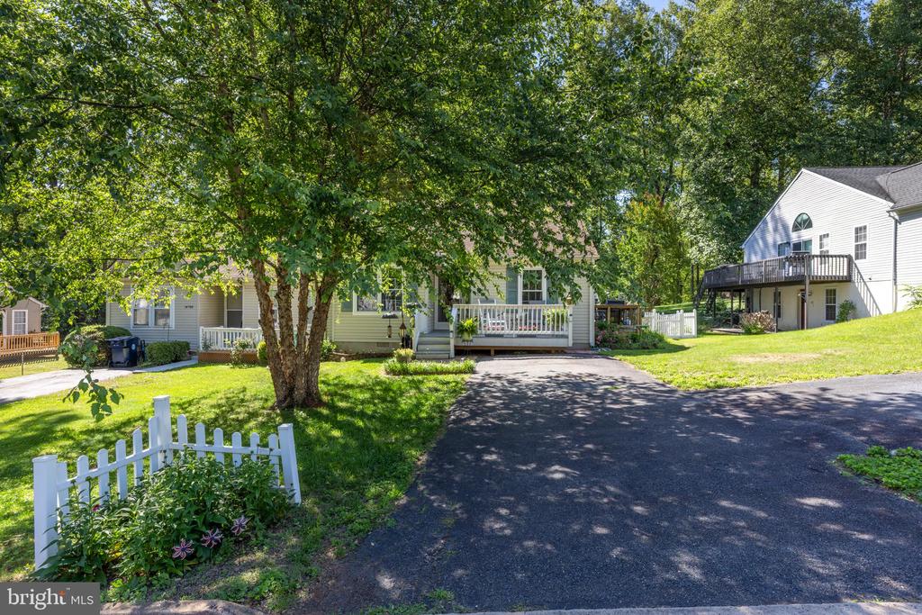 14776 PORTERFIELD DR, ORANGE, Virginia 22960, 3 Bedrooms Bedrooms, ,2 BathroomsBathrooms,Residential,14776 PORTERFIELD DR,VAOR2014392 MLS # VAOR2014392 14776 PORTERFIELD DR, ORANGE, Virginia 22960, 3 Bedrooms Bedrooms, ,2 BathroomsBathrooms,Residential,14776 PORTERFIELD DR,VAOR2014392 MLS # VAOR2014392