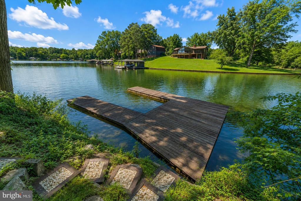 76 CLEAR WATER LN, LOUISA, Virginia 23093, 3 Bedrooms Bedrooms, ,2 BathroomsBathrooms,Residential,76 CLEAR WATER LN,VALA2010022 MLS # VALA2010022 76 CLEAR WATER LN, LOUISA, Virginia 23093, 3 Bedrooms Bedrooms, ,2 BathroomsBathrooms,Residential,76 CLEAR WATER LN,VALA2010022 MLS # VALA2010022