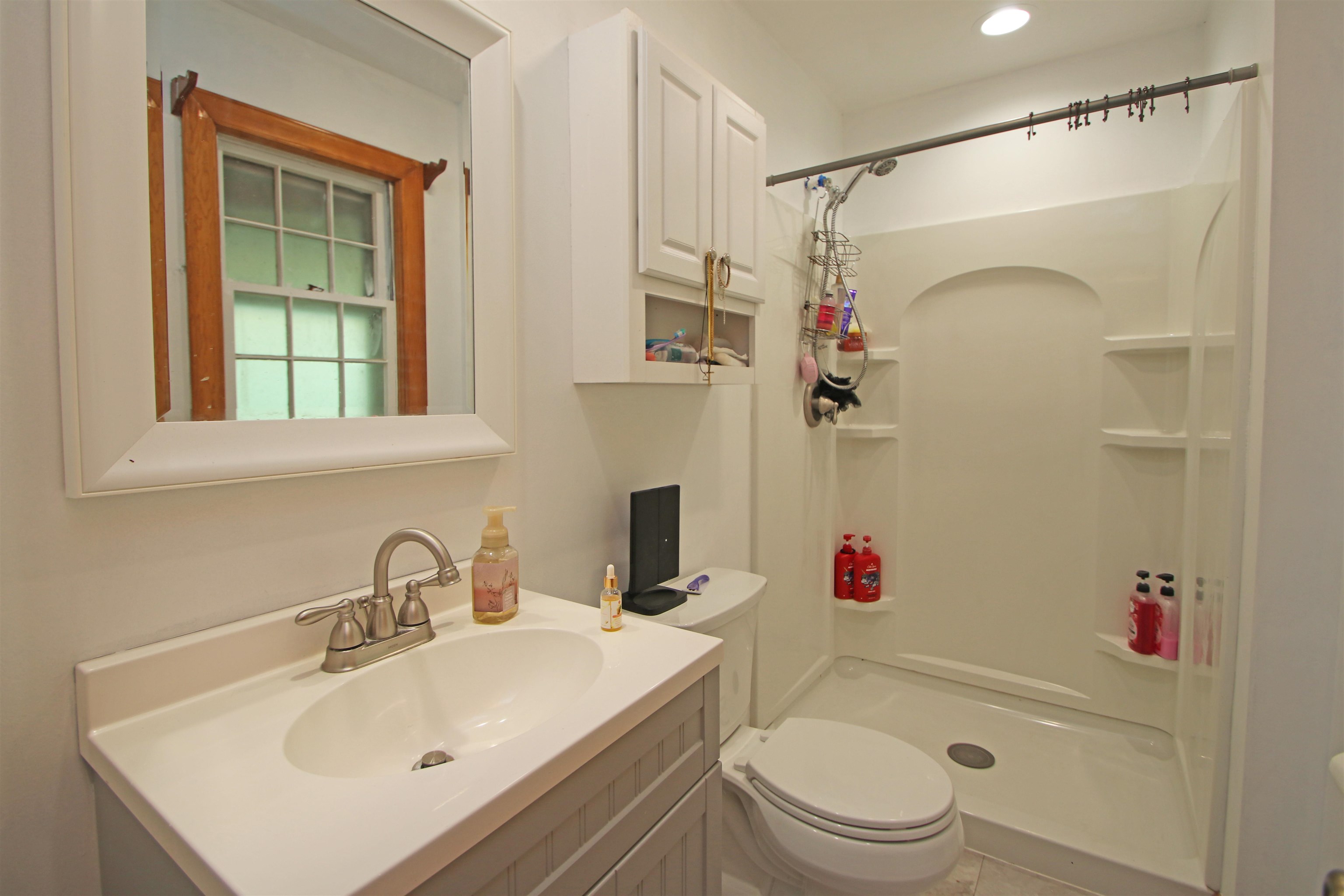 184 ORCHARD DR, TIMBERVILLE, Virginia 22853, 4 Bedrooms Bedrooms, ,3 BathroomsBathrooms,Residential,184 ORCHARD DR,678017 MLS # 678017 184 ORCHARD DR, TIMBERVILLE, Virginia 22853, 4 Bedrooms Bedrooms, ,3 BathroomsBathrooms,Residential,184 ORCHARD DR,678017 MLS # 678017