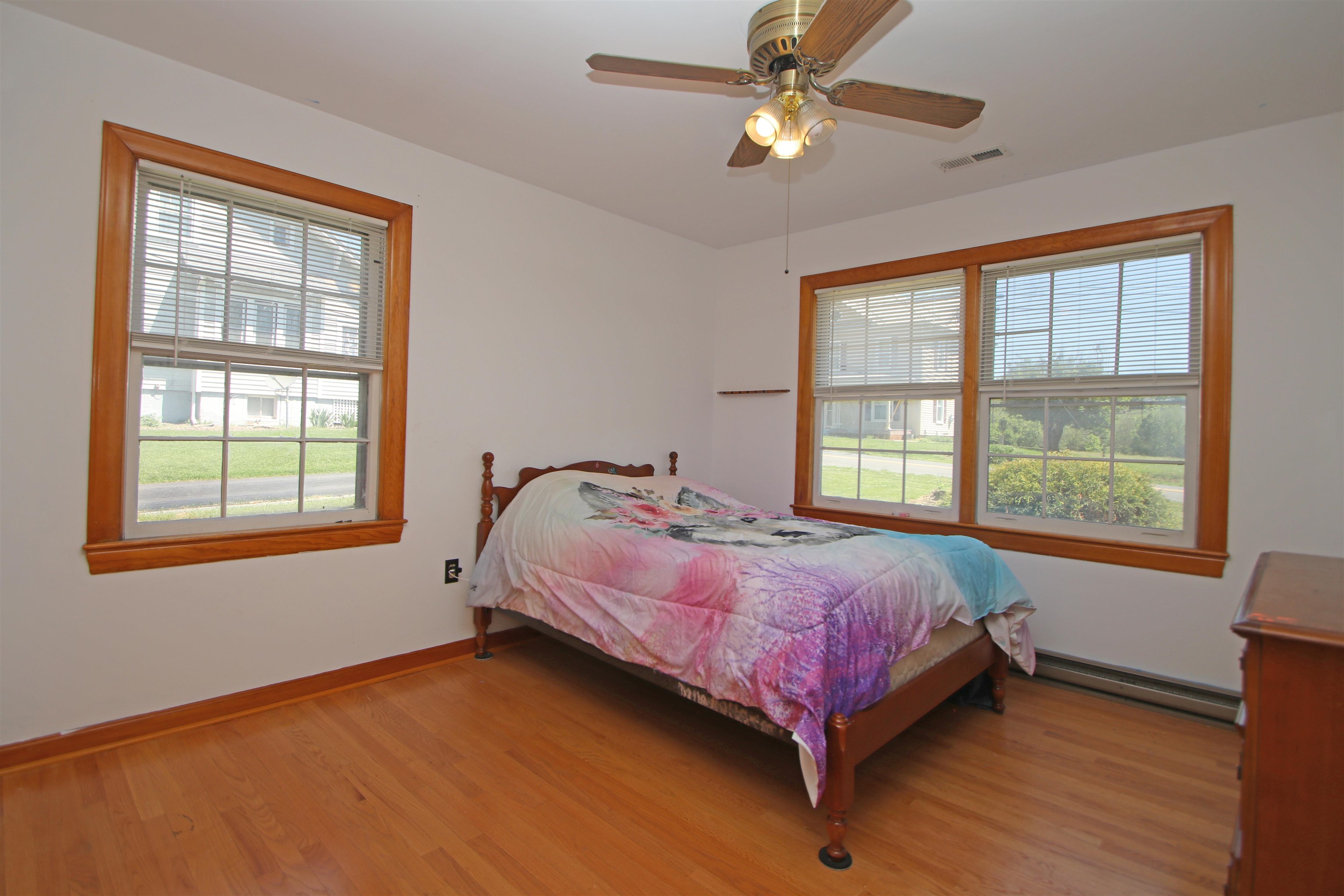 184 ORCHARD DR, TIMBERVILLE, Virginia 22853, 4 Bedrooms Bedrooms, ,3 BathroomsBathrooms,Residential,184 ORCHARD DR,678017 MLS # 678017 184 ORCHARD DR, TIMBERVILLE, Virginia 22853, 4 Bedrooms Bedrooms, ,3 BathroomsBathrooms,Residential,184 ORCHARD DR,678017 MLS # 678017