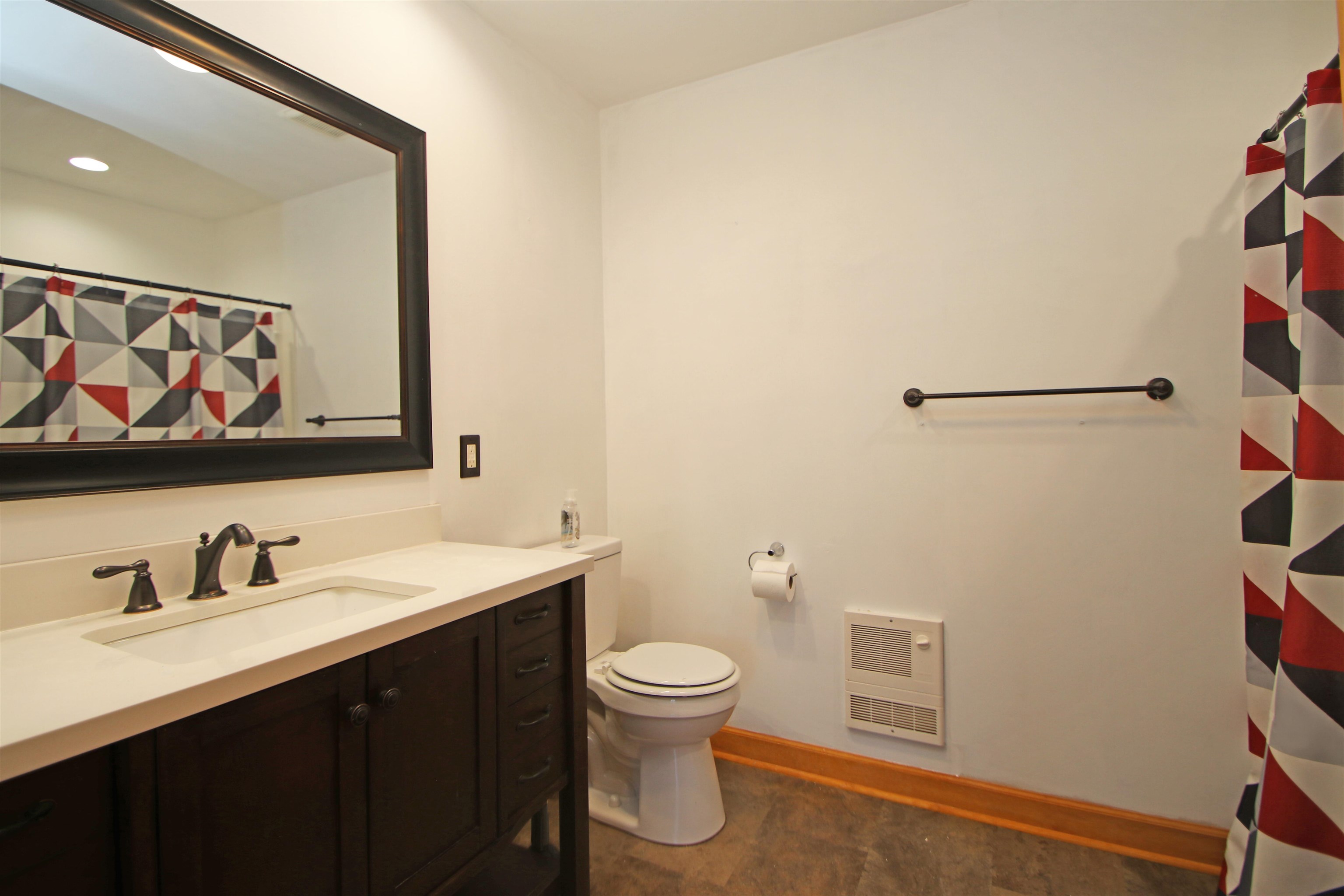184 ORCHARD DR, TIMBERVILLE, Virginia 22853, 4 Bedrooms Bedrooms, ,3 BathroomsBathrooms,Residential,184 ORCHARD DR,678017 MLS # 678017 184 ORCHARD DR, TIMBERVILLE, Virginia 22853, 4 Bedrooms Bedrooms, ,3 BathroomsBathrooms,Residential,184 ORCHARD DR,678017 MLS # 678017
