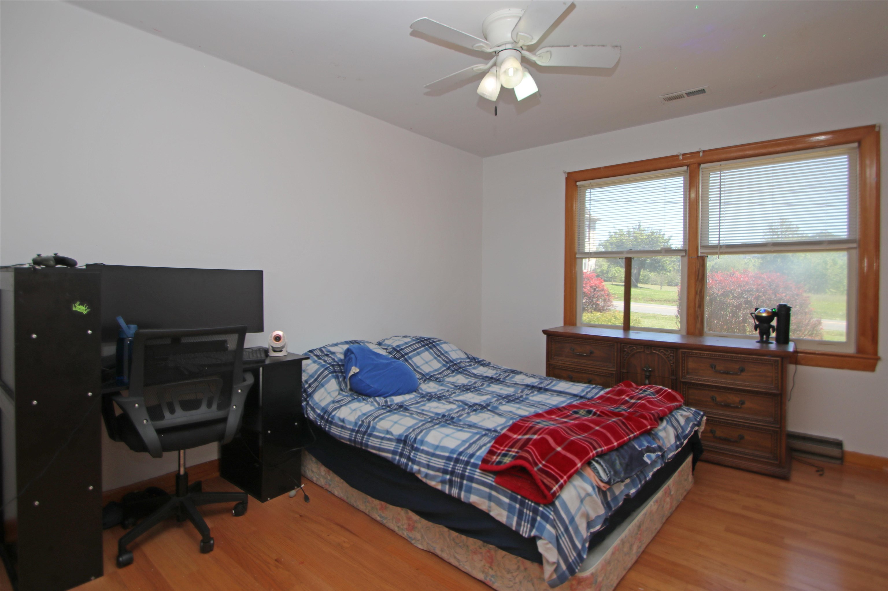 184 ORCHARD DR, TIMBERVILLE, Virginia 22853, 4 Bedrooms Bedrooms, ,3 BathroomsBathrooms,Residential,184 ORCHARD DR,678017 MLS # 678017 184 ORCHARD DR, TIMBERVILLE, Virginia 22853, 4 Bedrooms Bedrooms, ,3 BathroomsBathrooms,Residential,184 ORCHARD DR,678017 MLS # 678017