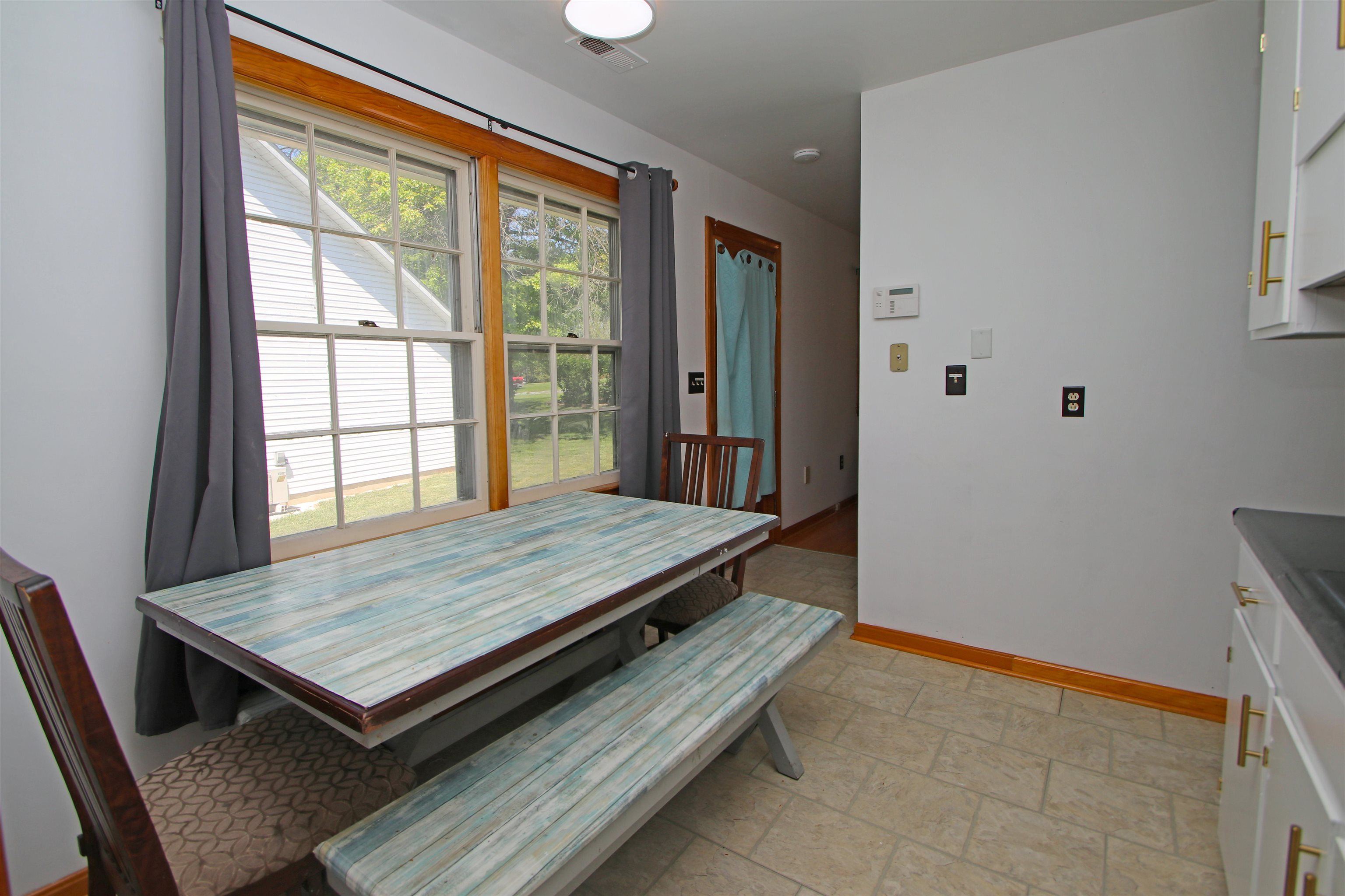 184 ORCHARD DR, TIMBERVILLE, Virginia 22853, 4 Bedrooms Bedrooms, ,3 BathroomsBathrooms,Residential,184 ORCHARD DR,678017 MLS # 678017 184 ORCHARD DR, TIMBERVILLE, Virginia 22853, 4 Bedrooms Bedrooms, ,3 BathroomsBathrooms,Residential,184 ORCHARD DR,678017 MLS # 678017