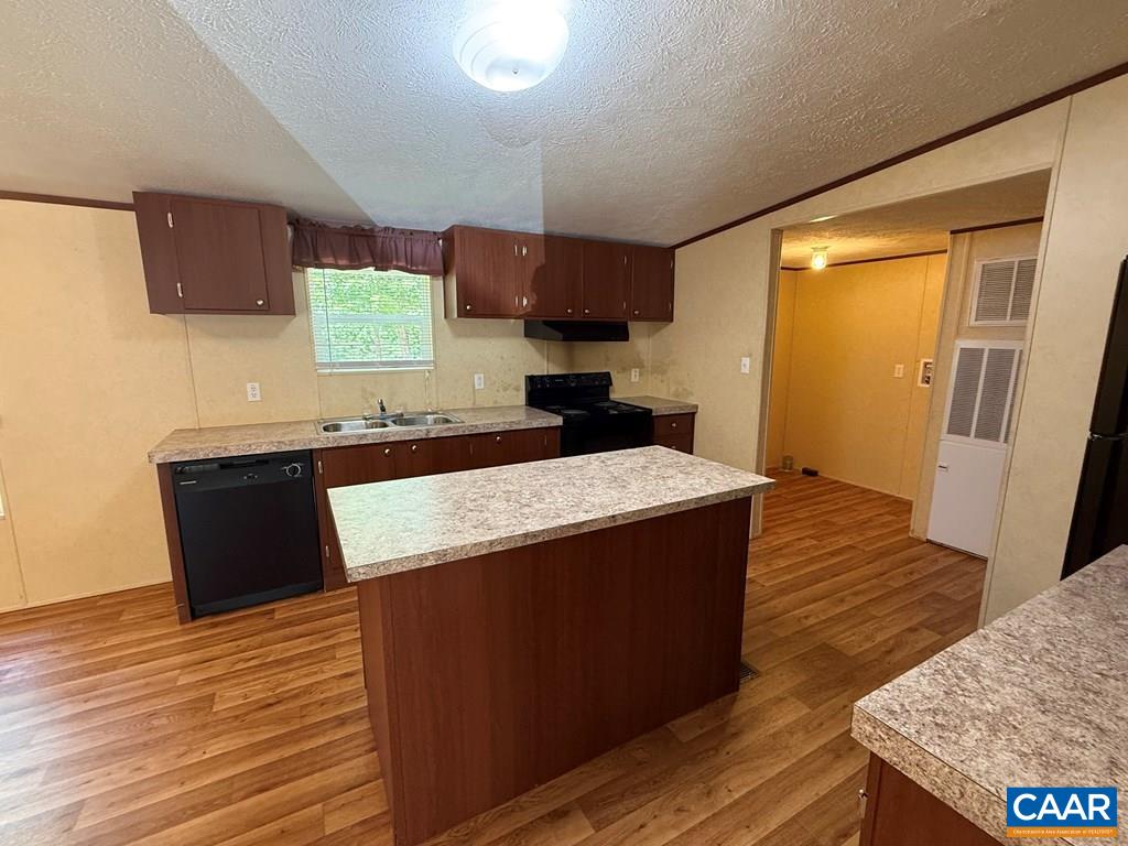 184 IVY AVE, HOWARDSVILLE, Virginia 24562, 3 Bedrooms Bedrooms, ,2 BathroomsBathrooms,Residential,Great opportunity!,184 IVY AVE,678128 MLS # 678128