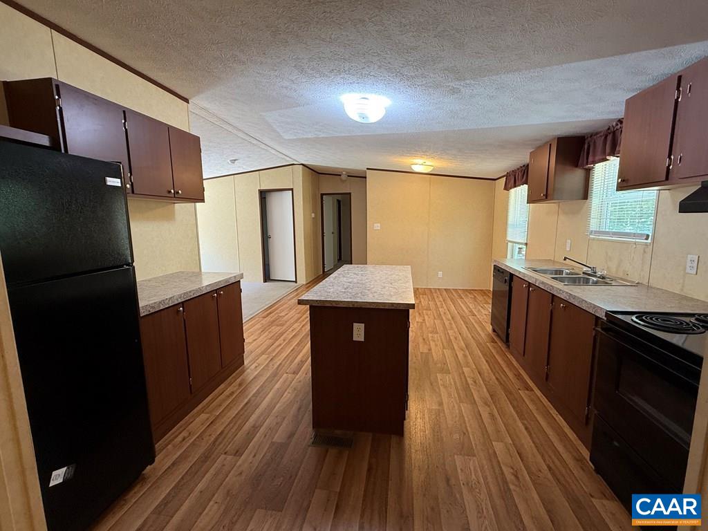 184 IVY AVE, HOWARDSVILLE, Virginia 24562, 3 Bedrooms Bedrooms, ,2 BathroomsBathrooms,Residential,Great opportunity!,184 IVY AVE,678128 MLS # 678128