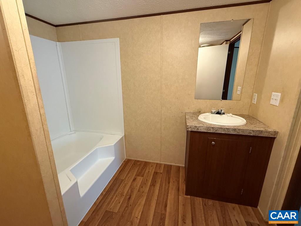 184 IVY AVE, HOWARDSVILLE, Virginia 24562, 3 Bedrooms Bedrooms, ,2 BathroomsBathrooms,Residential,Great opportunity!,184 IVY AVE,678128 MLS # 678128