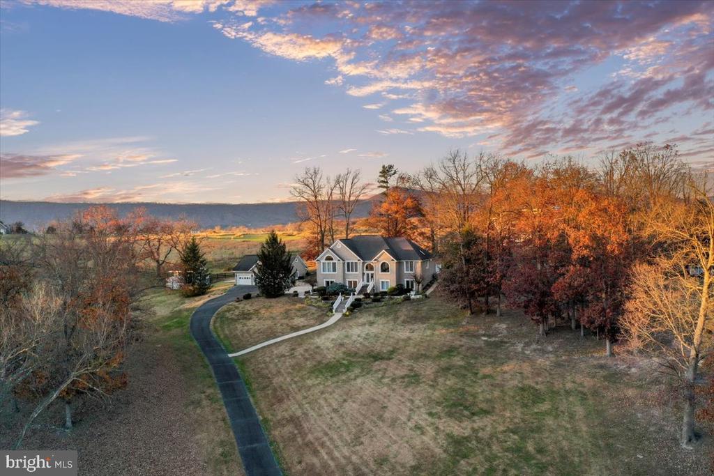 100 COTTAGE DR, LURAY, Virginia 22835, 4 Bedrooms Bedrooms, ,4 BathroomsBathrooms,Residential,100 COTTAGE DR,VAPA2006530 MLS # VAPA2006530 100 COTTAGE DR, LURAY, Virginia 22835, 4 Bedrooms Bedrooms, ,4 BathroomsBathrooms,Residential,100 COTTAGE DR,VAPA2006530 MLS # VAPA2006530