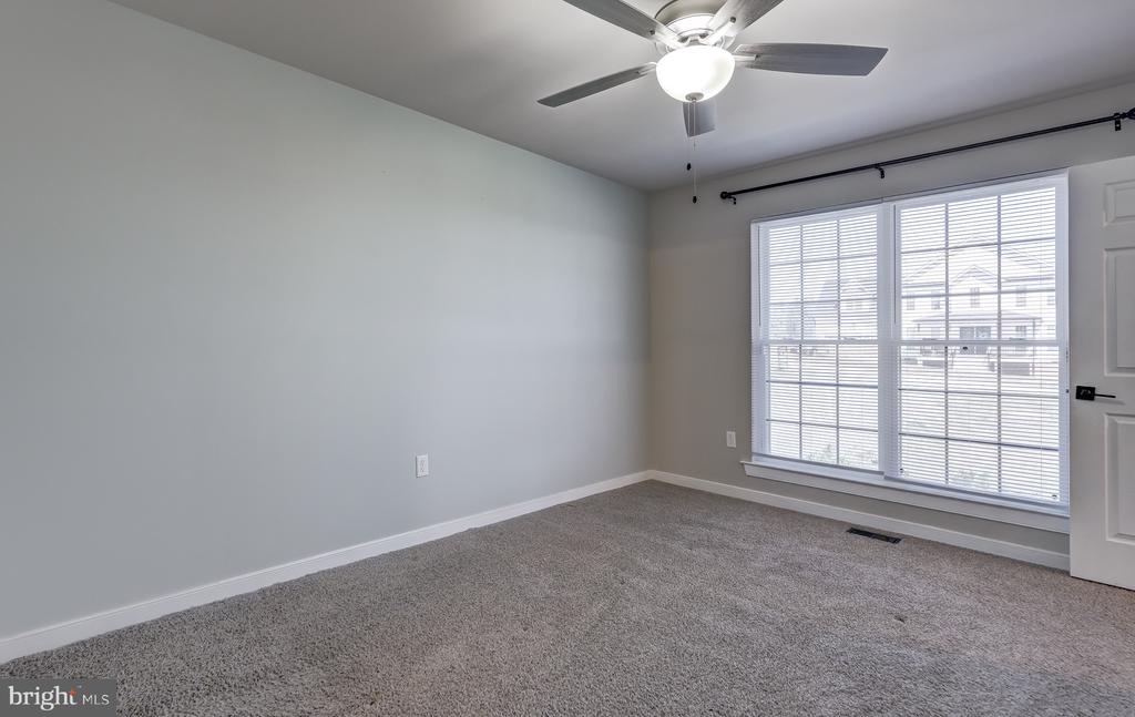 126 RIVA WAY, PALMYRA, Virginia 22963, 4 Bedrooms Bedrooms, ,3 BathroomsBathrooms,Residential,126 RIVA WAY,VAFN2000700 MLS # VAFN2000700