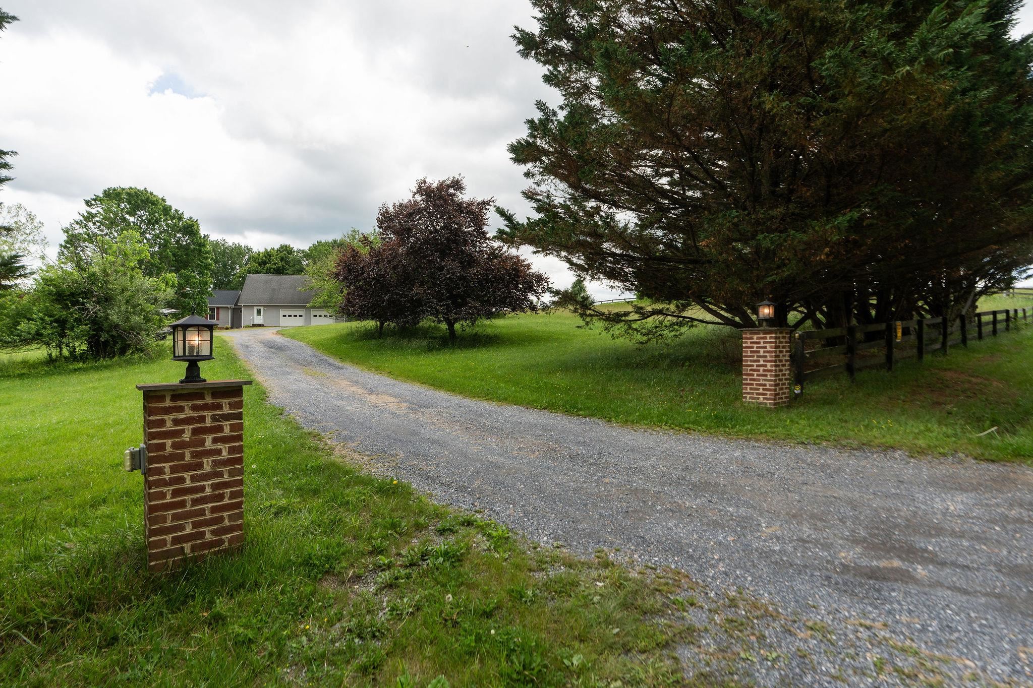 1057 ROCKFISH RD, WAYNESBORO, Virginia 22980, 4 Bedrooms Bedrooms, ,4 BathroomsBathrooms,Residential,1057 ROCKFISH RD,678133 MLS # 678133 1057 ROCKFISH RD, WAYNESBORO, Virginia 22980, 4 Bedrooms Bedrooms, ,4 BathroomsBathrooms,Residential,1057 ROCKFISH RD,678133 MLS # 678133