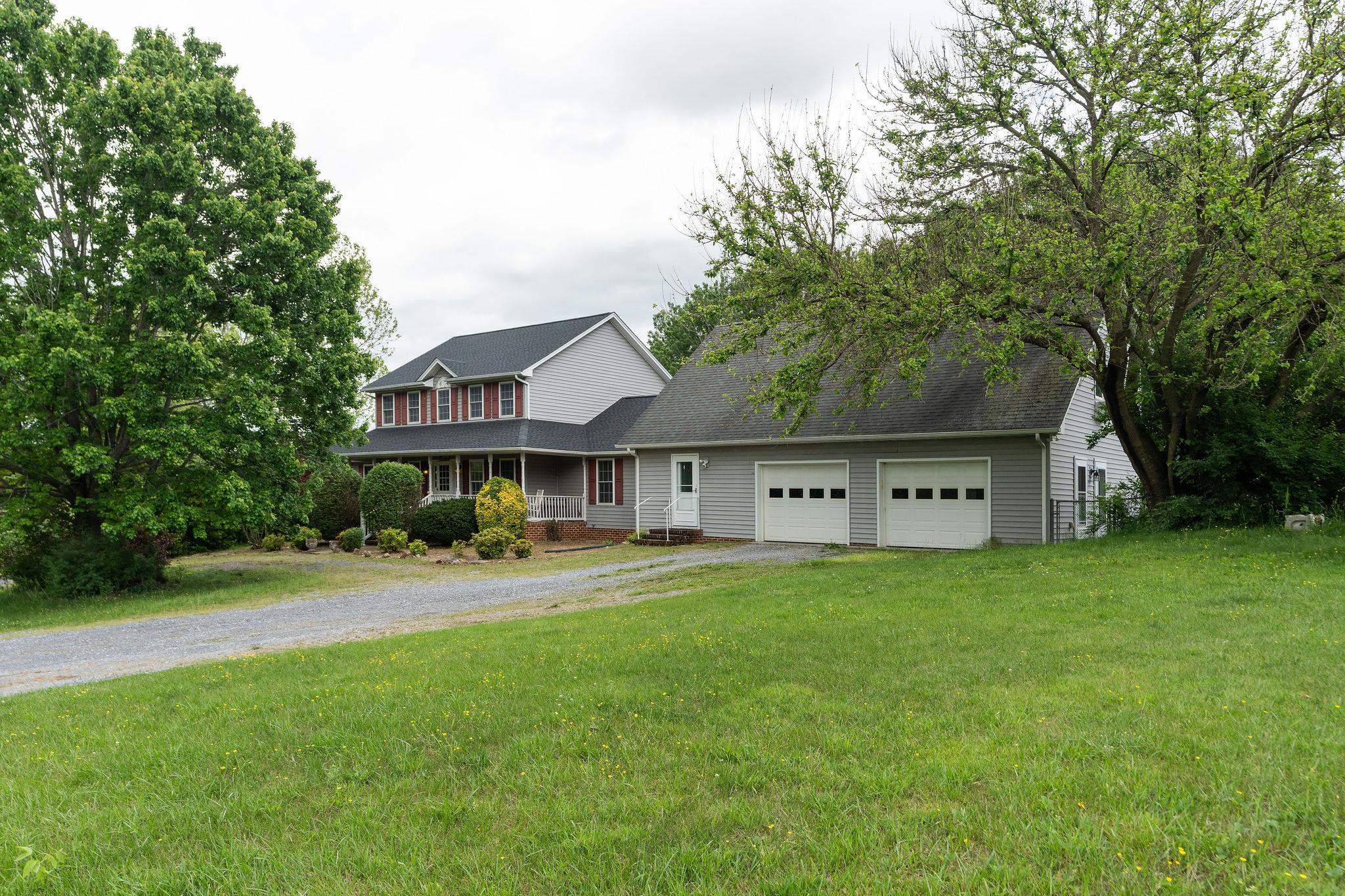 1057 ROCKFISH RD, WAYNESBORO, Virginia 22980, 4 Bedrooms Bedrooms, ,4 BathroomsBathrooms,Residential,1057 ROCKFISH RD,678133 MLS # 678133 1057 ROCKFISH RD, WAYNESBORO, Virginia 22980, 4 Bedrooms Bedrooms, ,4 BathroomsBathrooms,Residential,1057 ROCKFISH RD,678133 MLS # 678133