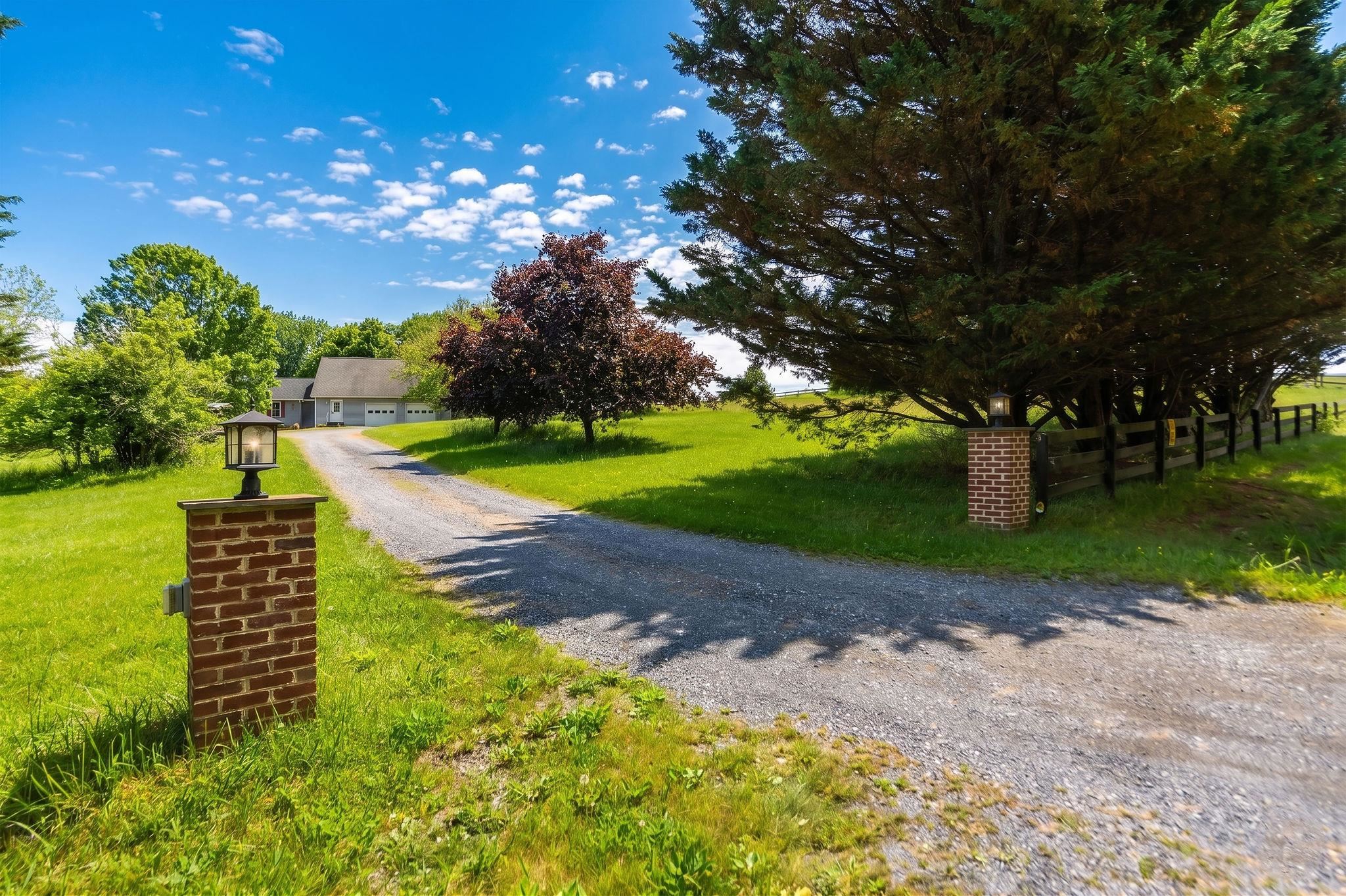 1057 ROCKFISH RD, WAYNESBORO, Virginia 22980, 4 Bedrooms Bedrooms, ,4 BathroomsBathrooms,Residential,1057 ROCKFISH RD,678133 MLS # 678133 1057 ROCKFISH RD, WAYNESBORO, Virginia 22980, 4 Bedrooms Bedrooms, ,4 BathroomsBathrooms,Residential,1057 ROCKFISH RD,678133 MLS # 678133
