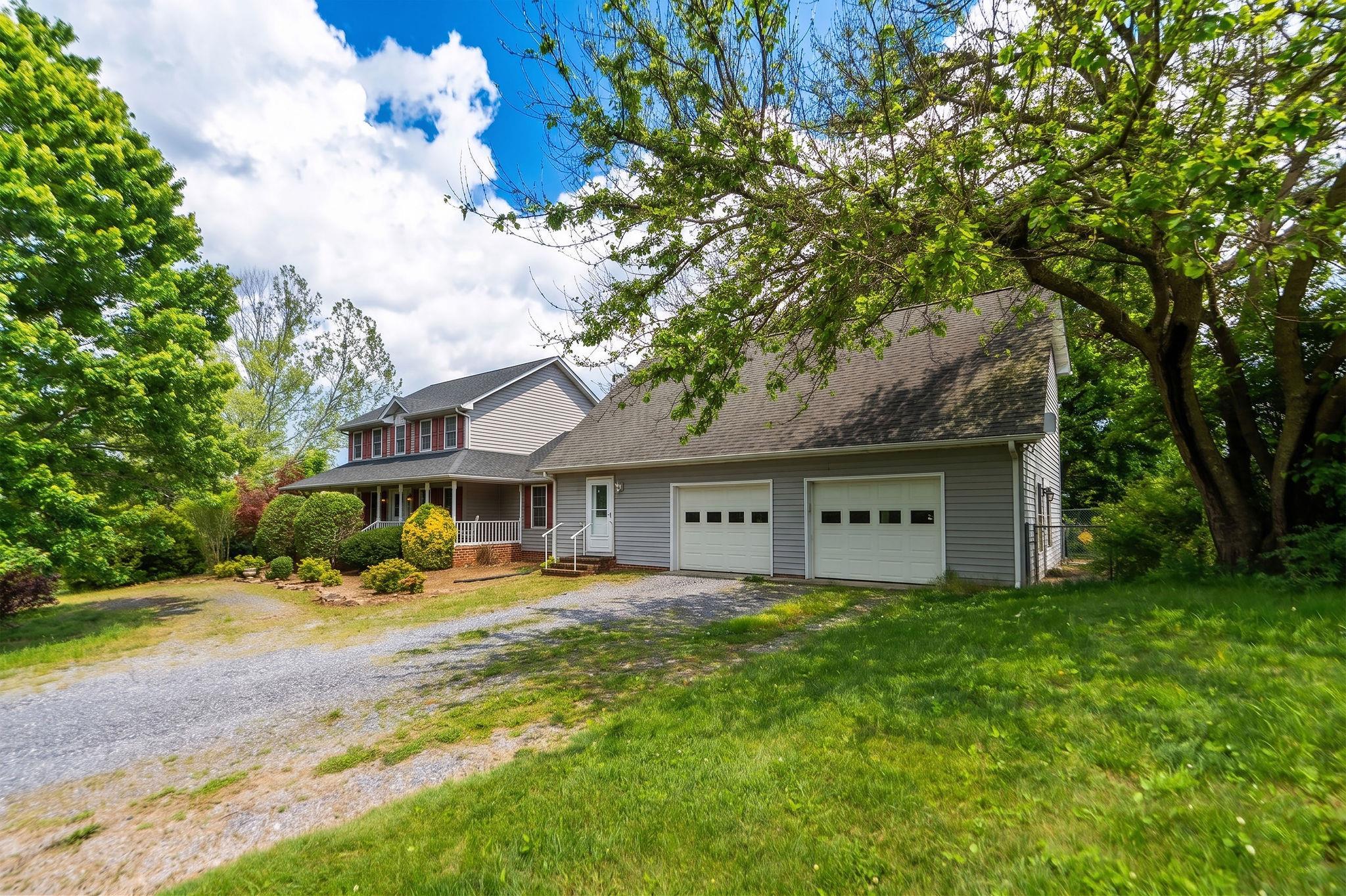 1057 ROCKFISH RD, WAYNESBORO, Virginia 22980, 4 Bedrooms Bedrooms, ,4 BathroomsBathrooms,Residential,1057 ROCKFISH RD,678133 MLS # 678133 1057 ROCKFISH RD, WAYNESBORO, Virginia 22980, 4 Bedrooms Bedrooms, ,4 BathroomsBathrooms,Residential,1057 ROCKFISH RD,678133 MLS # 678133