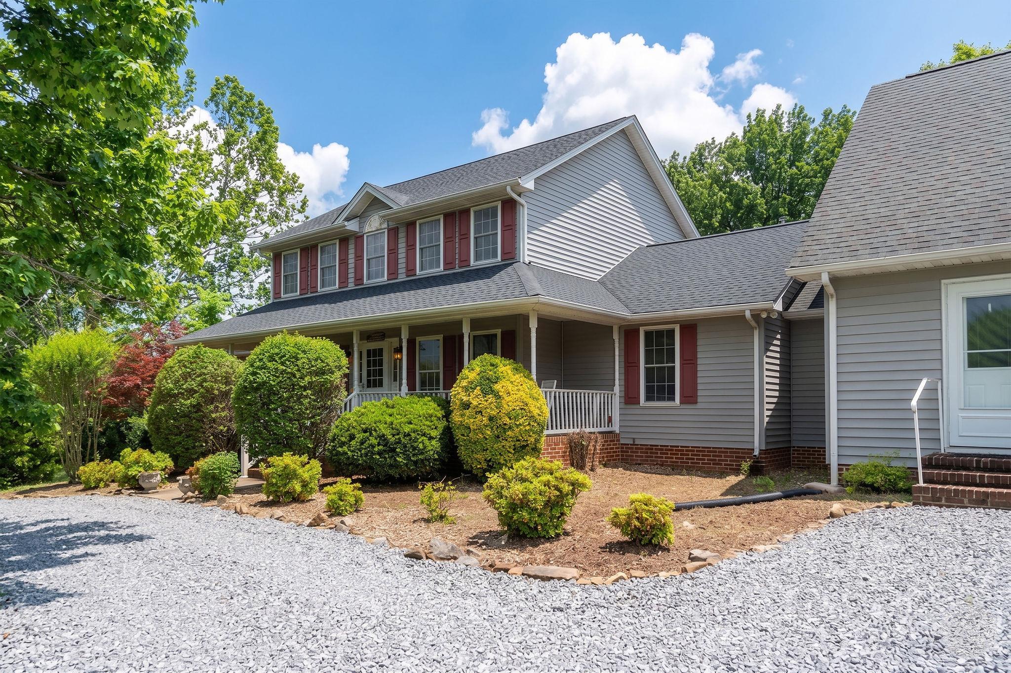 1057 ROCKFISH RD, WAYNESBORO, Virginia 22980, 4 Bedrooms Bedrooms, ,4 BathroomsBathrooms,Residential,1057 ROCKFISH RD,678133 MLS # 678133 1057 ROCKFISH RD, WAYNESBORO, Virginia 22980, 4 Bedrooms Bedrooms, ,4 BathroomsBathrooms,Residential,1057 ROCKFISH RD,678133 MLS # 678133