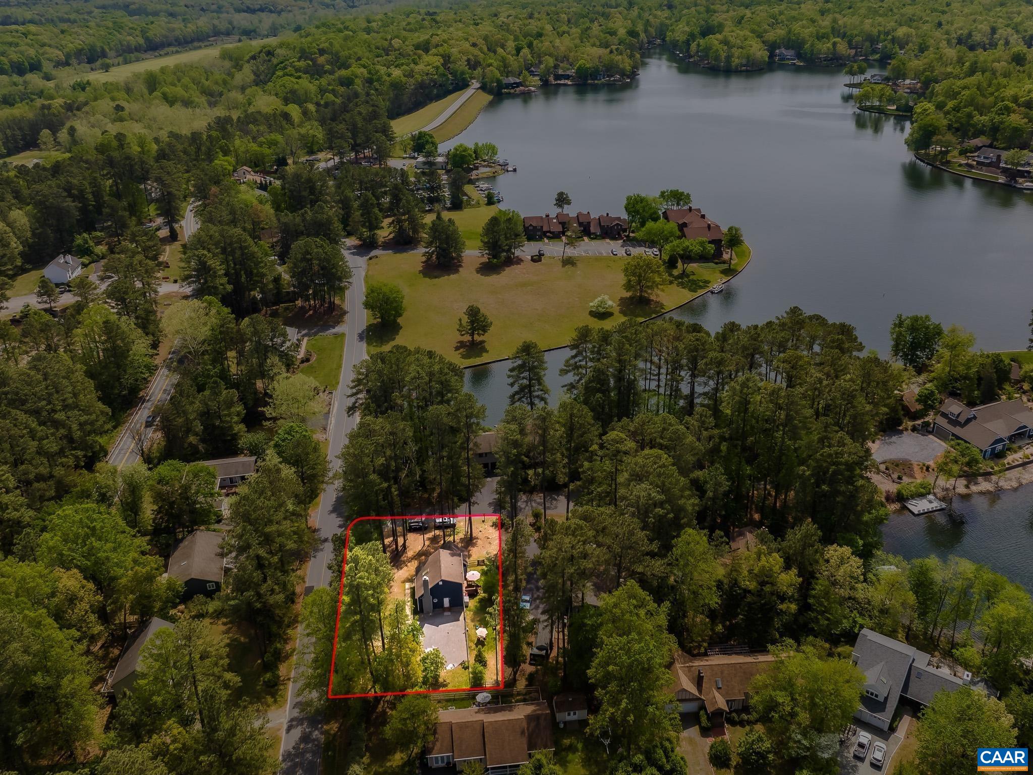 942 JEFFERSON DR, PALMYRA, Virginia 22963, 3 Bedrooms Bedrooms, ,2 BathroomsBathrooms,Residential,SUMMER FUN! SPARKLING HOME,942 JEFFERSON DR,678136 MLS # 678136