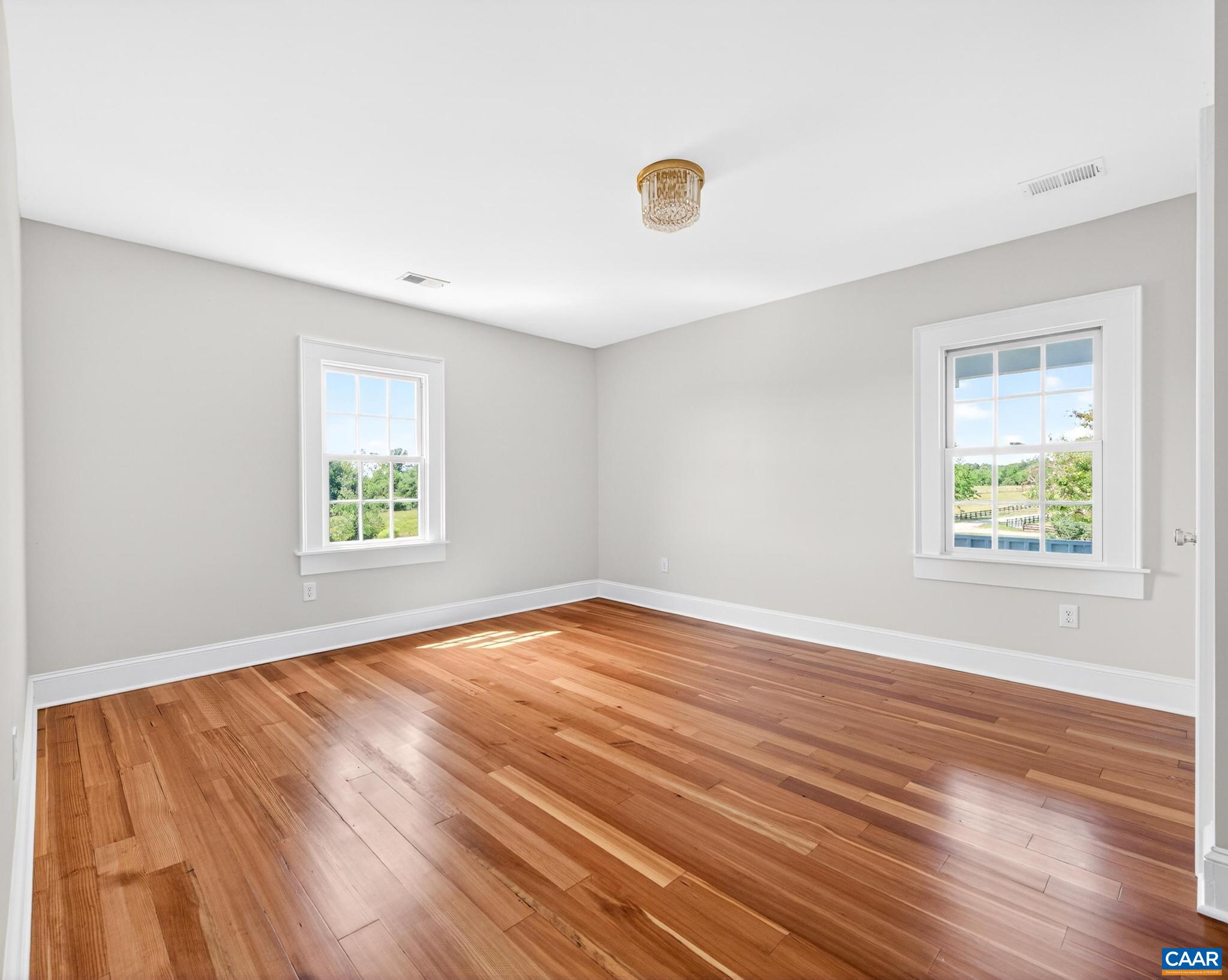481 RACE GROUND RD, ROCHELLE, Virginia 22738, 4 Bedrooms Bedrooms, ,5 BathroomsBathrooms,Residential,Glenwood,481 RACE GROUND RD,677782 MLS # 677782