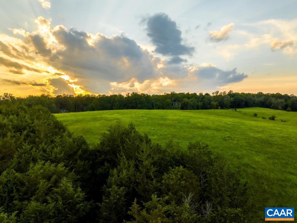 481 RACE GROUND RD, ROCHELLE, Virginia 22738, 4 Bedrooms Bedrooms, ,5 BathroomsBathrooms,Residential,Glenwood,481 RACE GROUND RD,677782 MLS # 677782 481 RACE GROUND RD, ROCHELLE, Virginia 22738, 4 Bedrooms Bedrooms, ,5 BathroomsBathrooms,Residential,Glenwood,481 RACE GROUND RD,677782 MLS # 677782