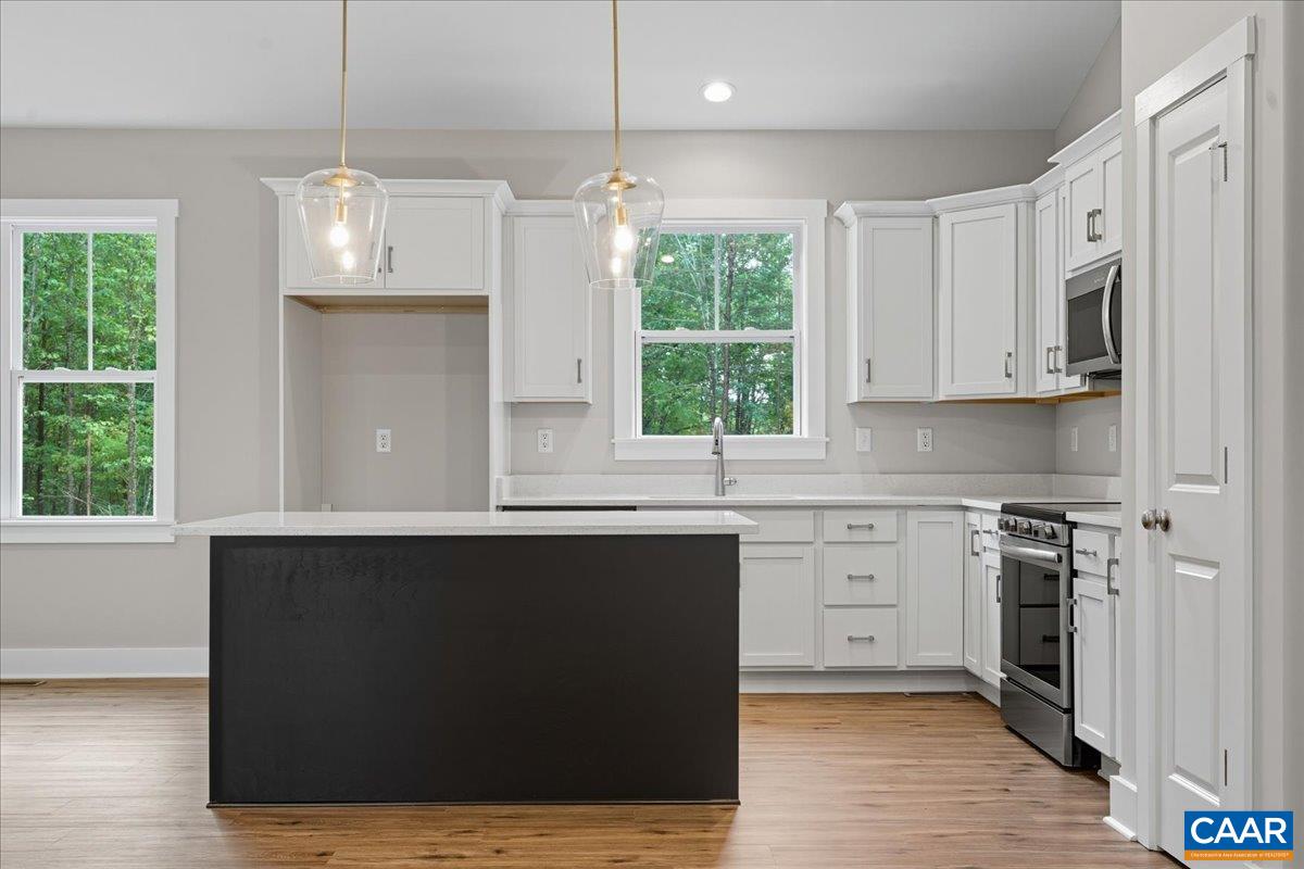 1646 JERUSALEM CHURCH RD, BUCKINGHAM, Virginia 23921, 4 Bedrooms Bedrooms, ,2 BathroomsBathrooms,Residential,1646 JERUSALEM CHURCH RD,678142 MLS # 678142