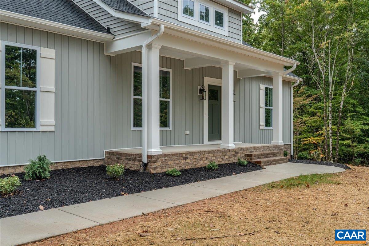 1646 JERUSALEM CHURCH RD, BUCKINGHAM, Virginia 23921, 4 Bedrooms Bedrooms, ,2 BathroomsBathrooms,Residential,1646 JERUSALEM CHURCH RD,678142 MLS # 678142