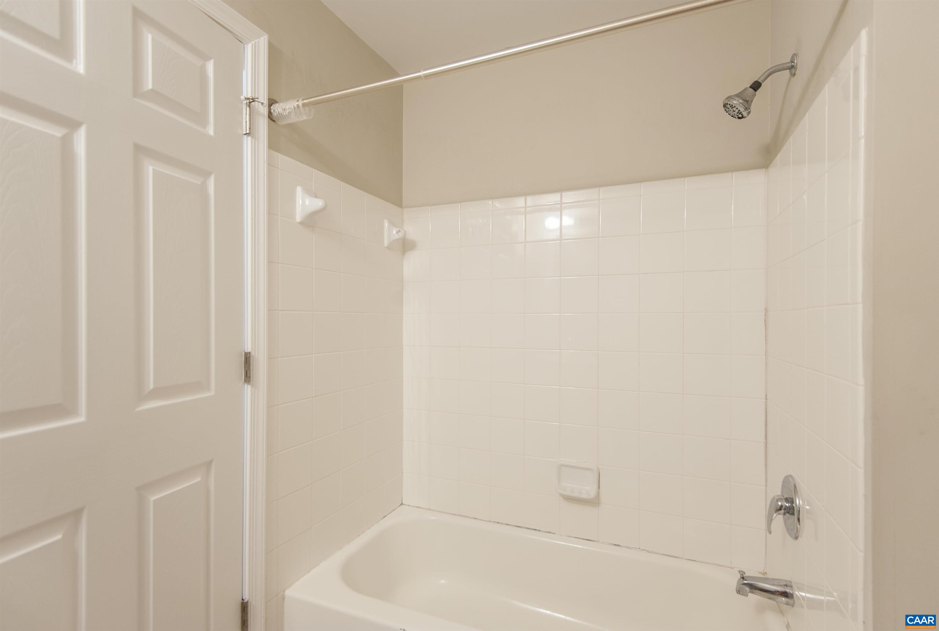 122 YELLOWSTONE DR, CHARLOTTESVILLE, Virginia 22903, 4 Bedrooms Bedrooms, ,4 BathroomsBathrooms,Residential,122 YELLOWSTONE DR,678146 MLS # 678146 122 YELLOWSTONE DR, CHARLOTTESVILLE, Virginia 22903, 4 Bedrooms Bedrooms, ,4 BathroomsBathrooms,Residential,122 YELLOWSTONE DR,678146 MLS # 678146