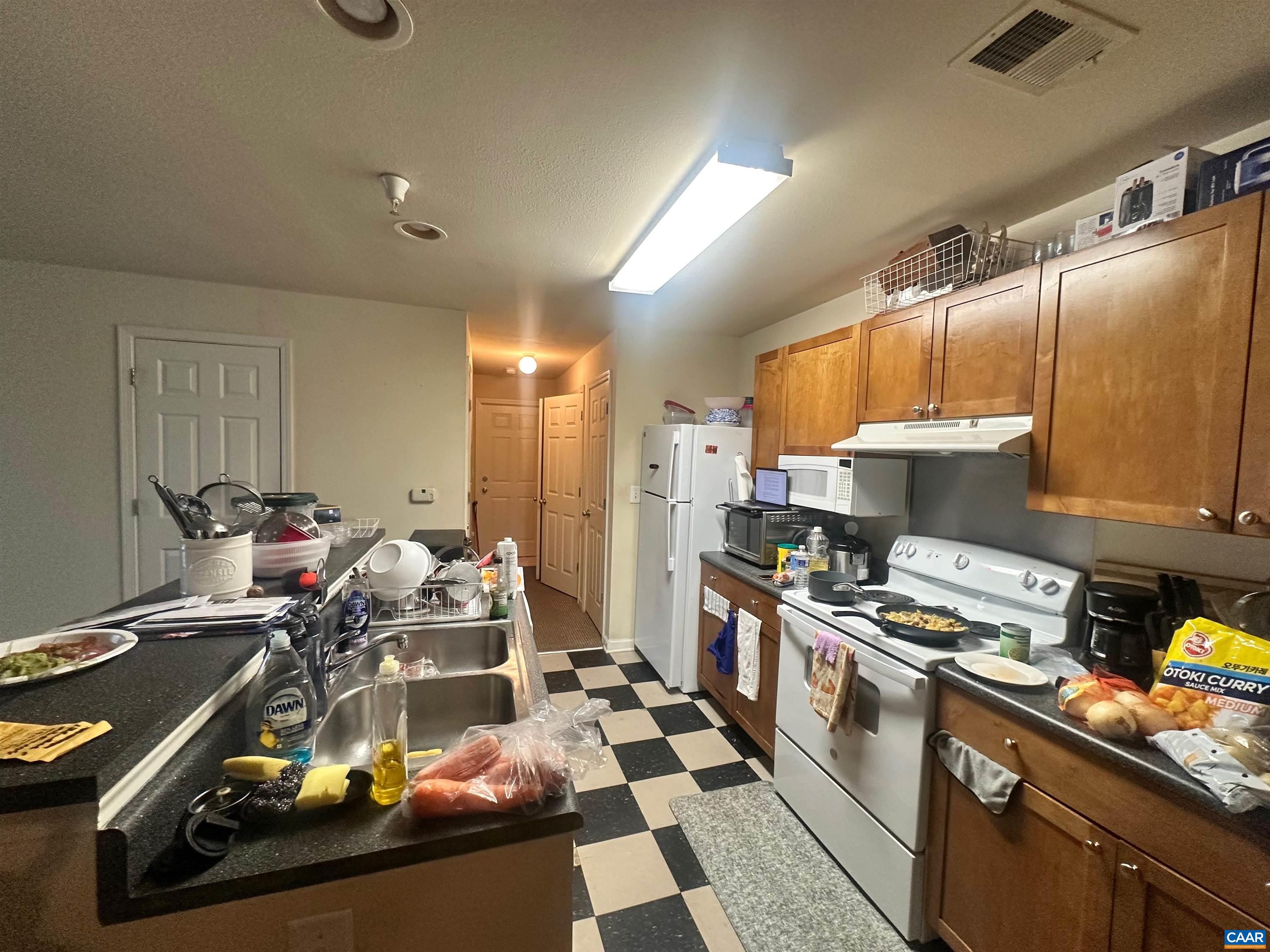 235 YELLOWSTONE DR, CHARLOTTESVILLE, Virginia 22903, 4 Bedrooms Bedrooms, ,4 BathroomsBathrooms,Residential,235 YELLOWSTONE DR,678148 MLS # 678148 235 YELLOWSTONE DR, CHARLOTTESVILLE, Virginia 22903, 4 Bedrooms Bedrooms, ,4 BathroomsBathrooms,Residential,235 YELLOWSTONE DR,678148 MLS # 678148