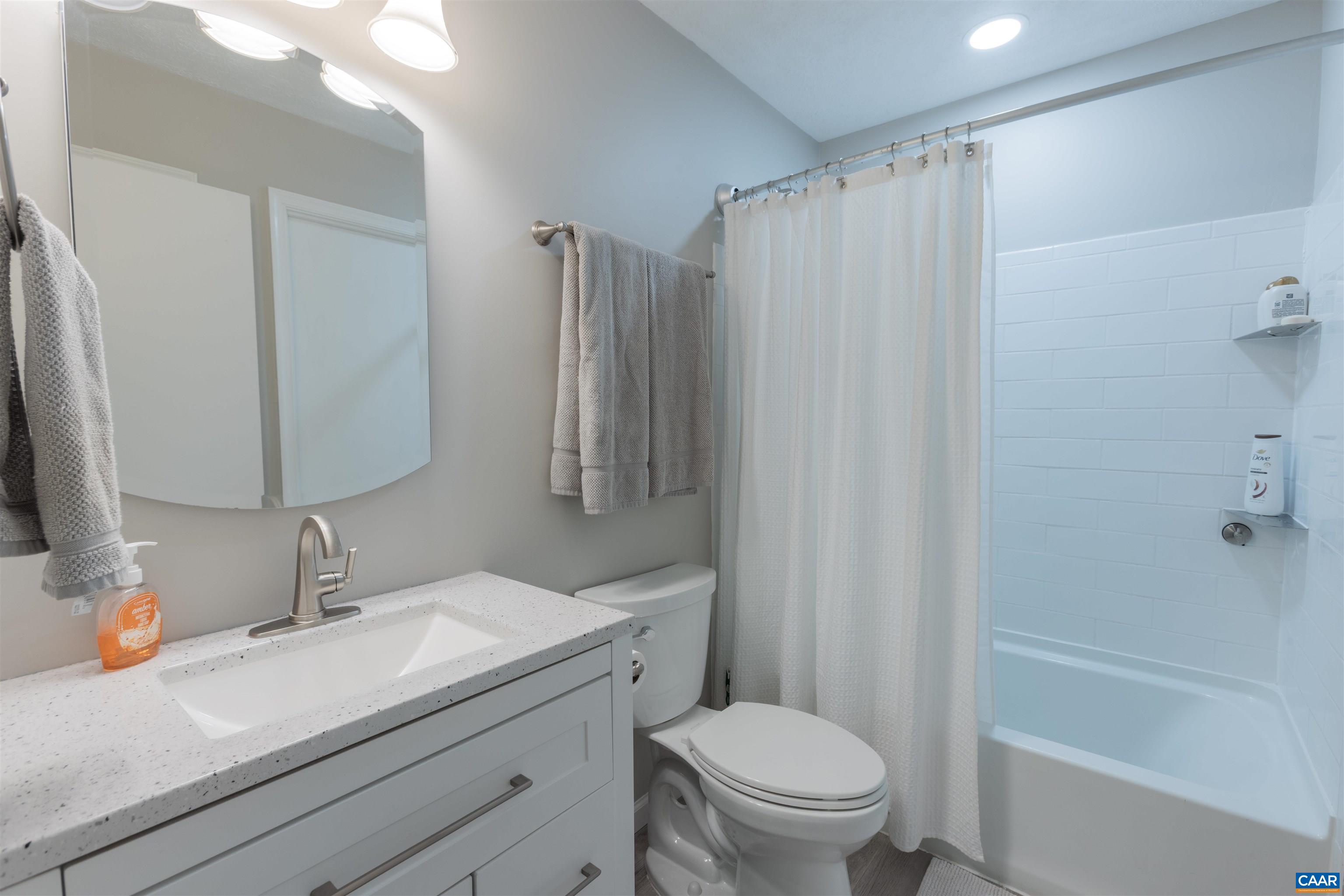 2550 PROFFIT RD, CHARLOTTESVILLE, Virginia 22911, 3 Bedrooms Bedrooms, ,2 BathroomsBathrooms,Residential,Proffit Road, 2 Acres, 3 bedroom, 2 bath,2550 PROFFIT RD,677399 MLS # 677399