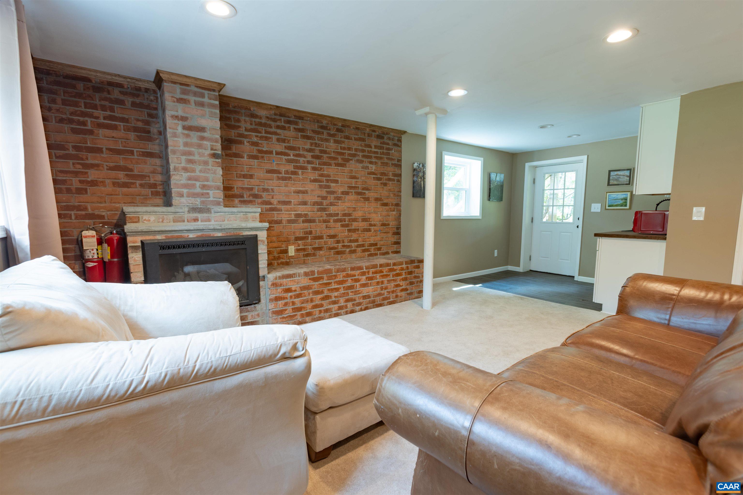 2550 PROFFIT RD, CHARLOTTESVILLE, Virginia 22911, 3 Bedrooms Bedrooms, ,2 BathroomsBathrooms,Residential,Proffit Road, 2 Acres, 3 bedroom, 2 bath,2550 PROFFIT RD,677399 MLS # 677399