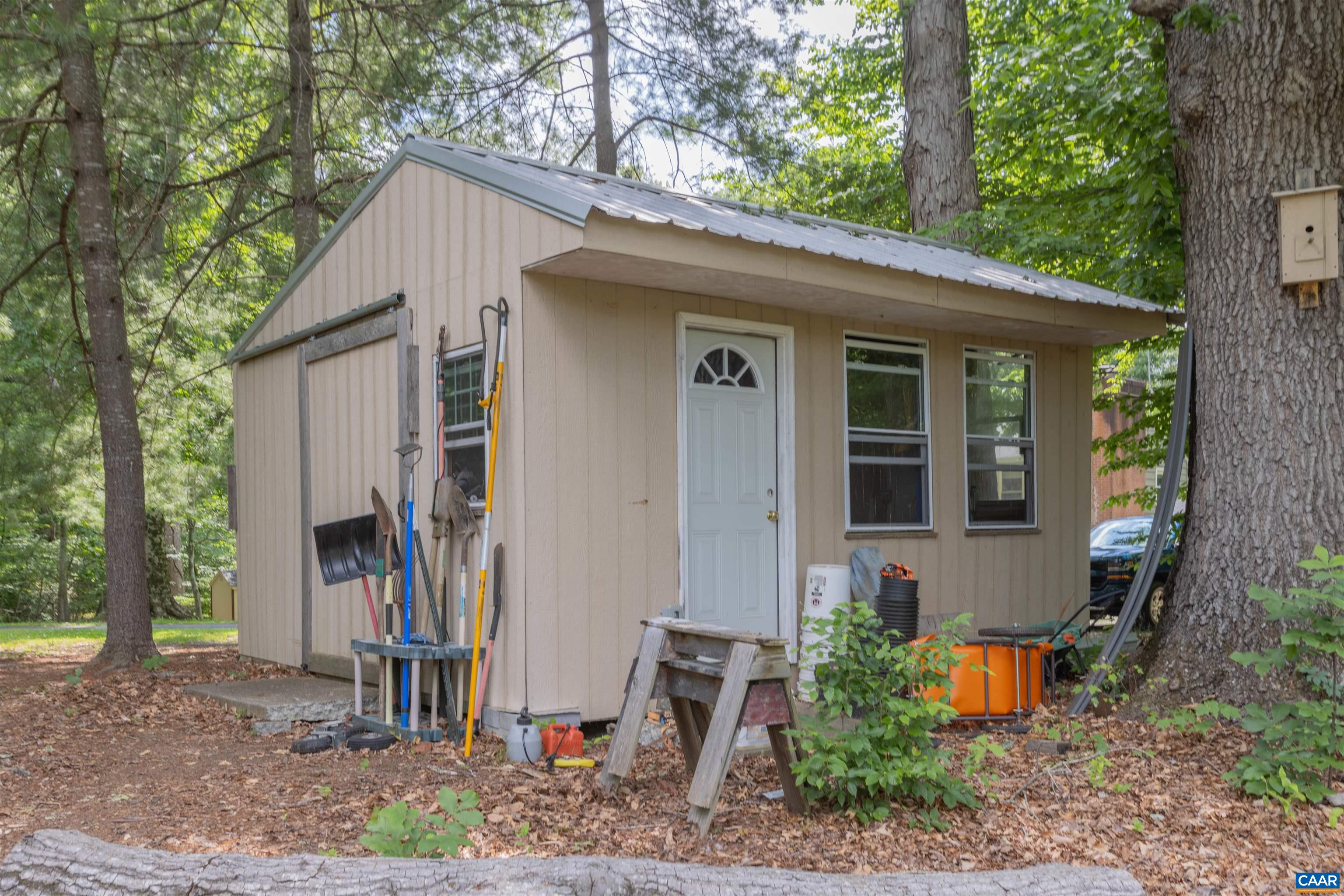 2550 PROFFIT RD, CHARLOTTESVILLE, Virginia 22911, 3 Bedrooms Bedrooms, ,2 BathroomsBathrooms,Residential,Proffit Road, 2 Acres, 3 bedroom, 2 bath,2550 PROFFIT RD,677399 MLS # 677399