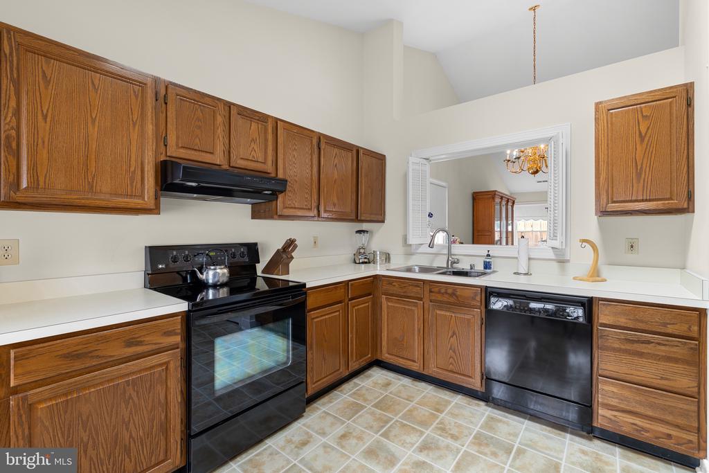11330 SAVANNAH DR, FREDERICKSBURG, Virginia 22407, 2 Bedrooms Bedrooms, ,2 BathroomsBathrooms,Residential,SUMMERLAKE,11330 SAVANNAH DR,VASP2042288 MLS # VASP2042288 11330 SAVANNAH DR, FREDERICKSBURG, Virginia 22407, 2 Bedrooms Bedrooms, ,2 BathroomsBathrooms,Residential,SUMMERLAKE,11330 SAVANNAH DR,VASP2042288 MLS # VASP2042288