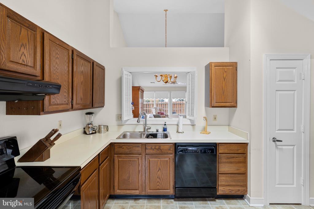 11330 SAVANNAH DR, FREDERICKSBURG, Virginia 22407, 2 Bedrooms Bedrooms, ,2 BathroomsBathrooms,Residential,SUMMERLAKE,11330 SAVANNAH DR,VASP2042288 MLS # VASP2042288 11330 SAVANNAH DR, FREDERICKSBURG, Virginia 22407, 2 Bedrooms Bedrooms, ,2 BathroomsBathrooms,Residential,SUMMERLAKE,11330 SAVANNAH DR,VASP2042288 MLS # VASP2042288