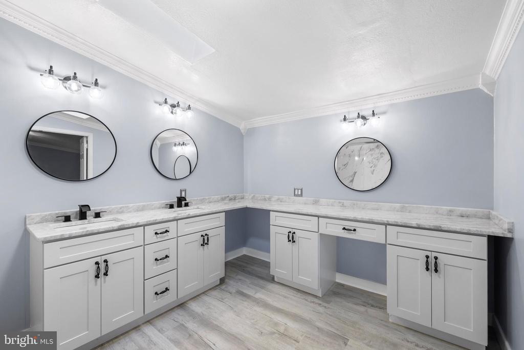 3303 DANBURY CIR, SPOTSYLVANIA, Virginia 22551, 4 Bedrooms Bedrooms, ,3 BathroomsBathrooms,Residential,3303 DANBURY CIR,VASP2041368 MLS # VASP2041368 3303 DANBURY CIR, SPOTSYLVANIA, Virginia 22551, 4 Bedrooms Bedrooms, ,3 BathroomsBathrooms,Residential,3303 DANBURY CIR,VASP2041368 MLS # VASP2041368