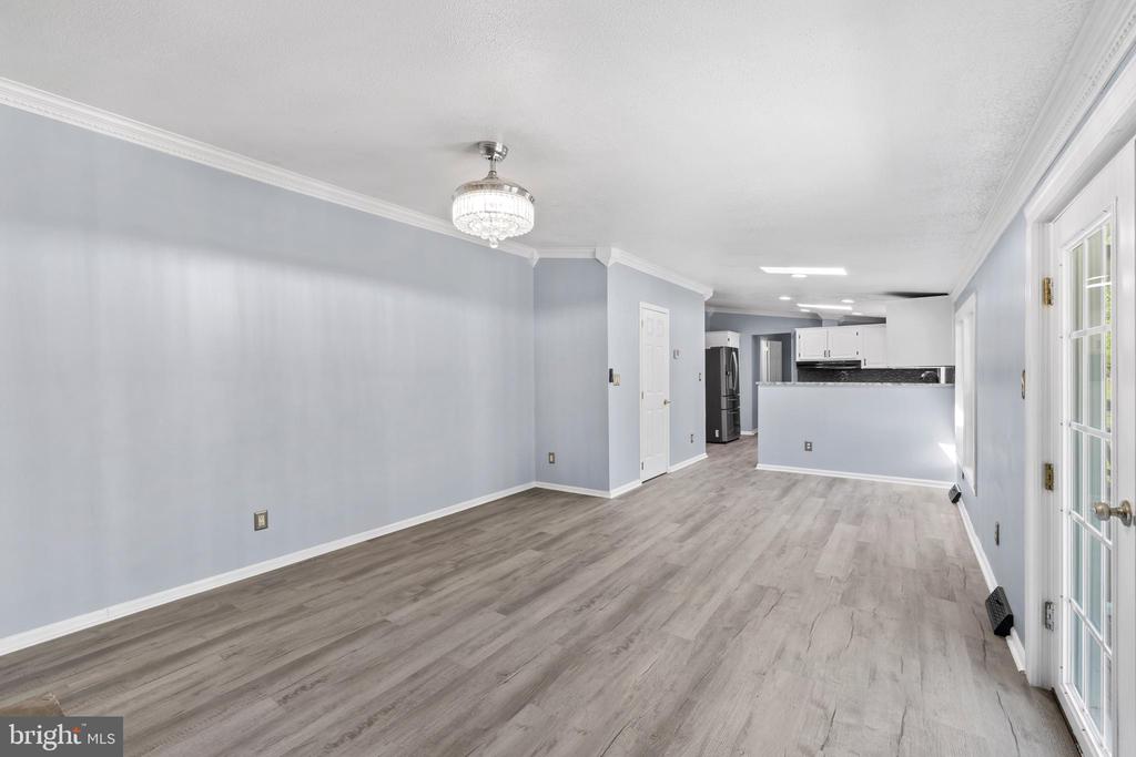 3303 DANBURY CIR, SPOTSYLVANIA, Virginia 22551, 4 Bedrooms Bedrooms, ,3 BathroomsBathrooms,Residential,3303 DANBURY CIR,VASP2041368 MLS # VASP2041368 3303 DANBURY CIR, SPOTSYLVANIA, Virginia 22551, 4 Bedrooms Bedrooms, ,3 BathroomsBathrooms,Residential,3303 DANBURY CIR,VASP2041368 MLS # VASP2041368